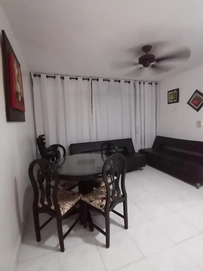 Cartagena Apto Los Delfines, Apartment